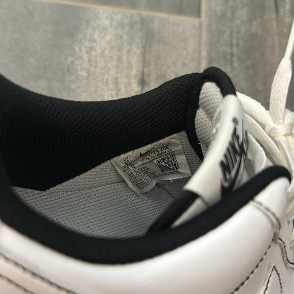 Mens Nike Air Force 1 Low ‘07, Size 10, White & Black - Picture 8 of 8